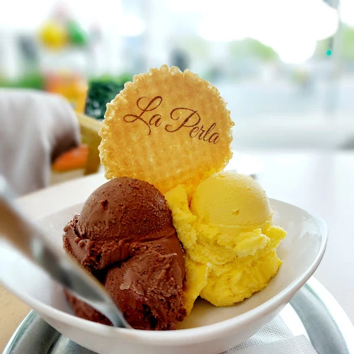 Café Eiscafe La Perla photo 5